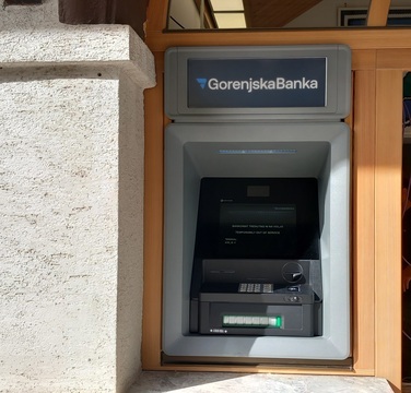 Bankomat na Jezerskem