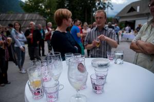 tedennezavtzene45031706